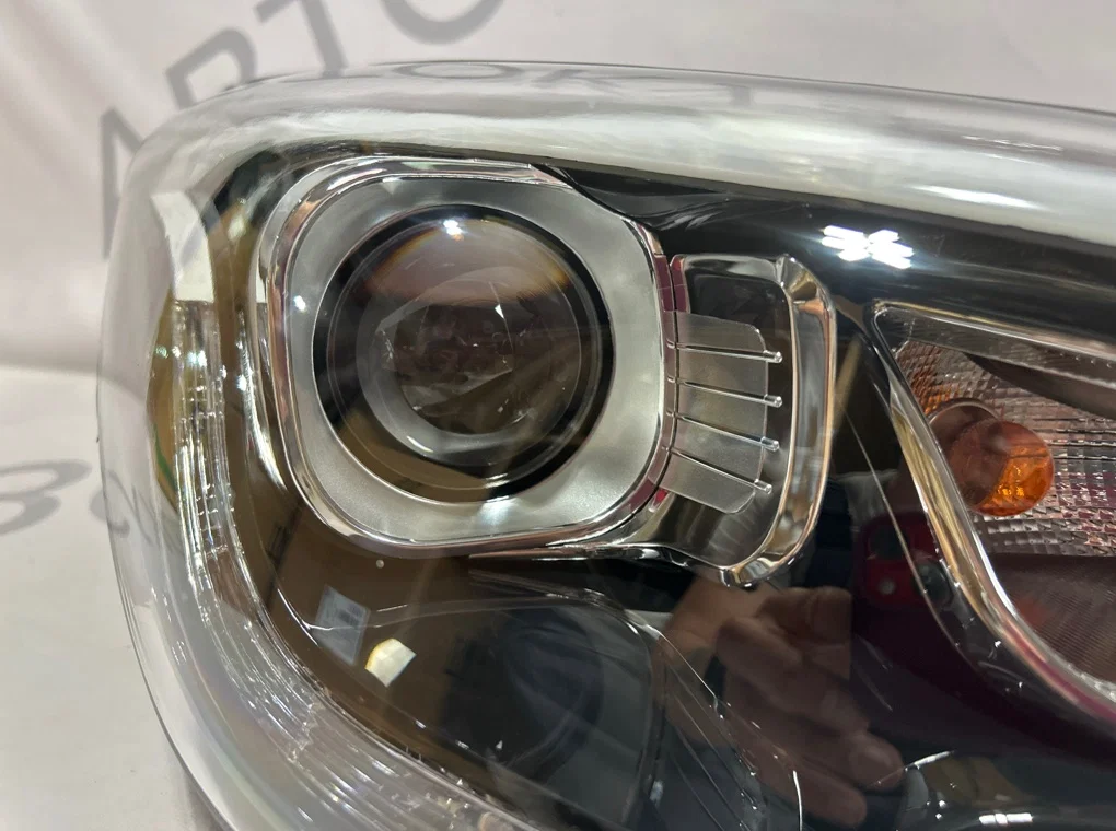 Фара правая Hyundai Ix35 1 2013-2015 - миниатюра 4