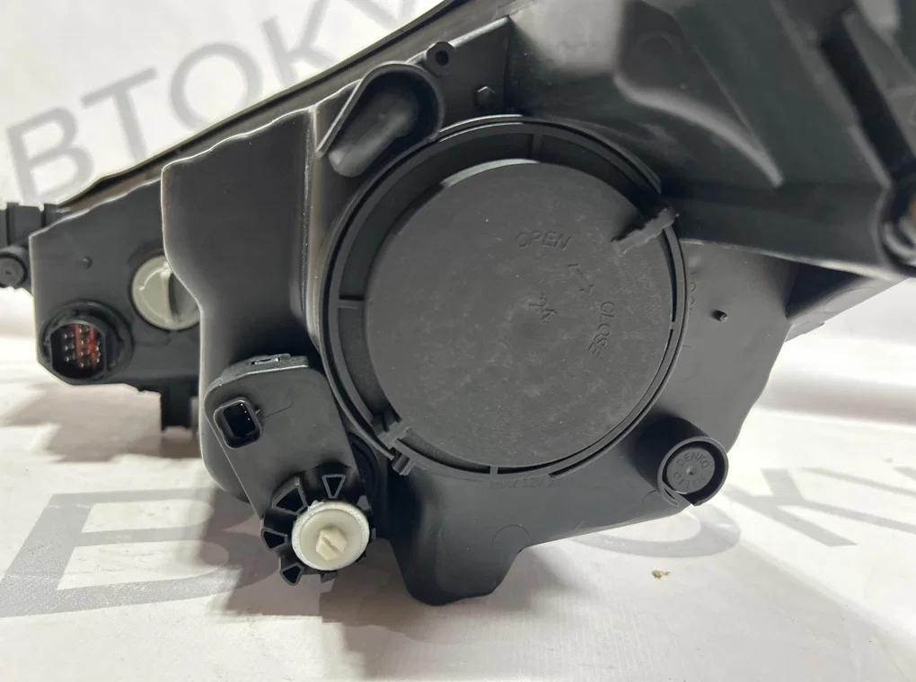 Фара правая Hyundai Ix35 1 2013-2015 - миниатюра 8