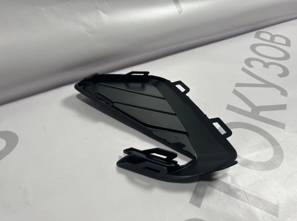 Решетка в бампер правая Volkswagen Polo 6 2020- - миниатюра 7