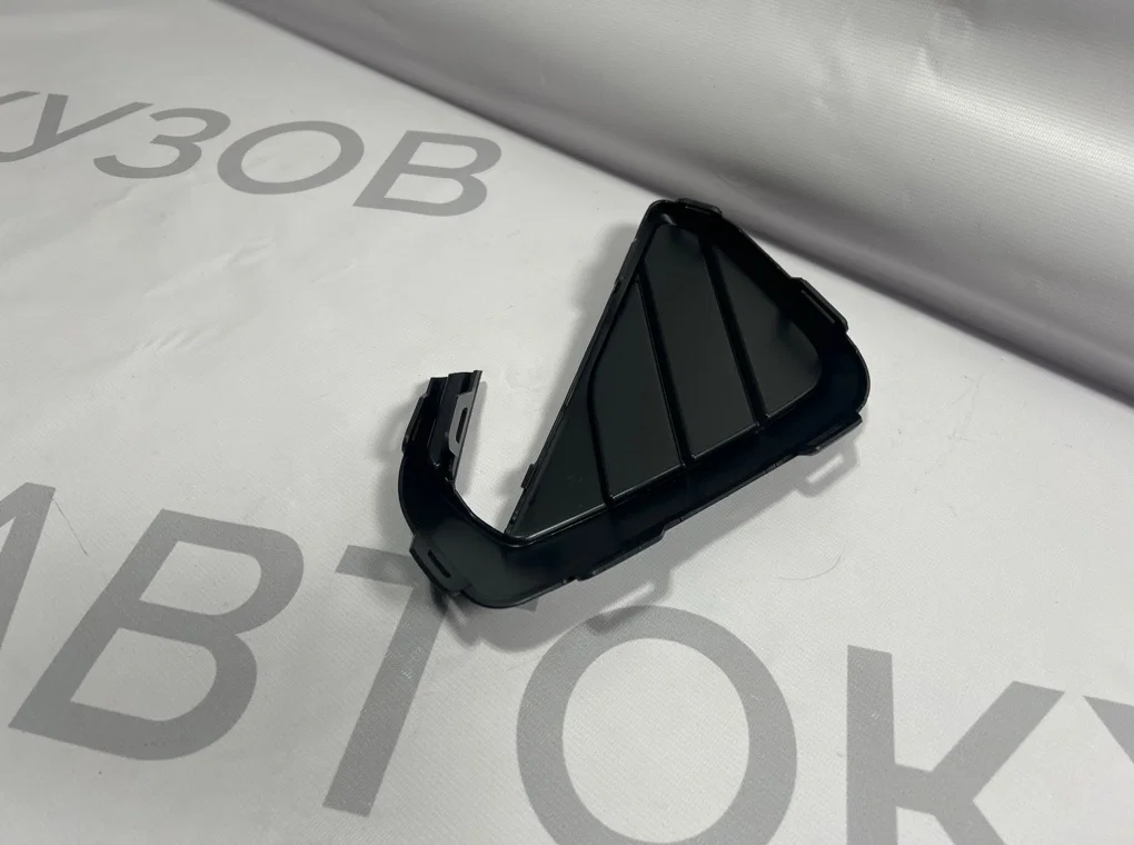 Решетка в бампер правая Volkswagen Polo 6 2020- - миниатюра 8