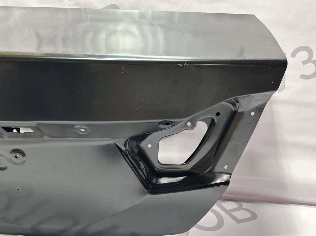 Крышка багажника Toyota Camry 50 55 2011-2018 - миниатюра 5
