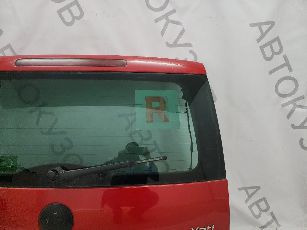 Крышка/дверь багажника Skoda Yeti 2009-2014 - миниатюра 5
