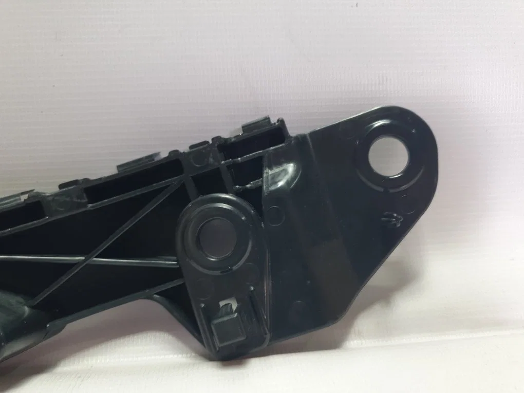 Кронштейн переднего бампера правый Mazda CX-5 1 - миниатюра 8