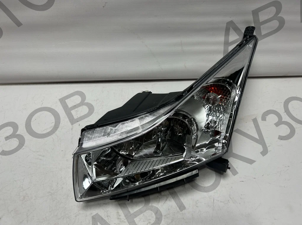 Фара левая Chevrolet Cruze J300 2013- - миниатюра 2