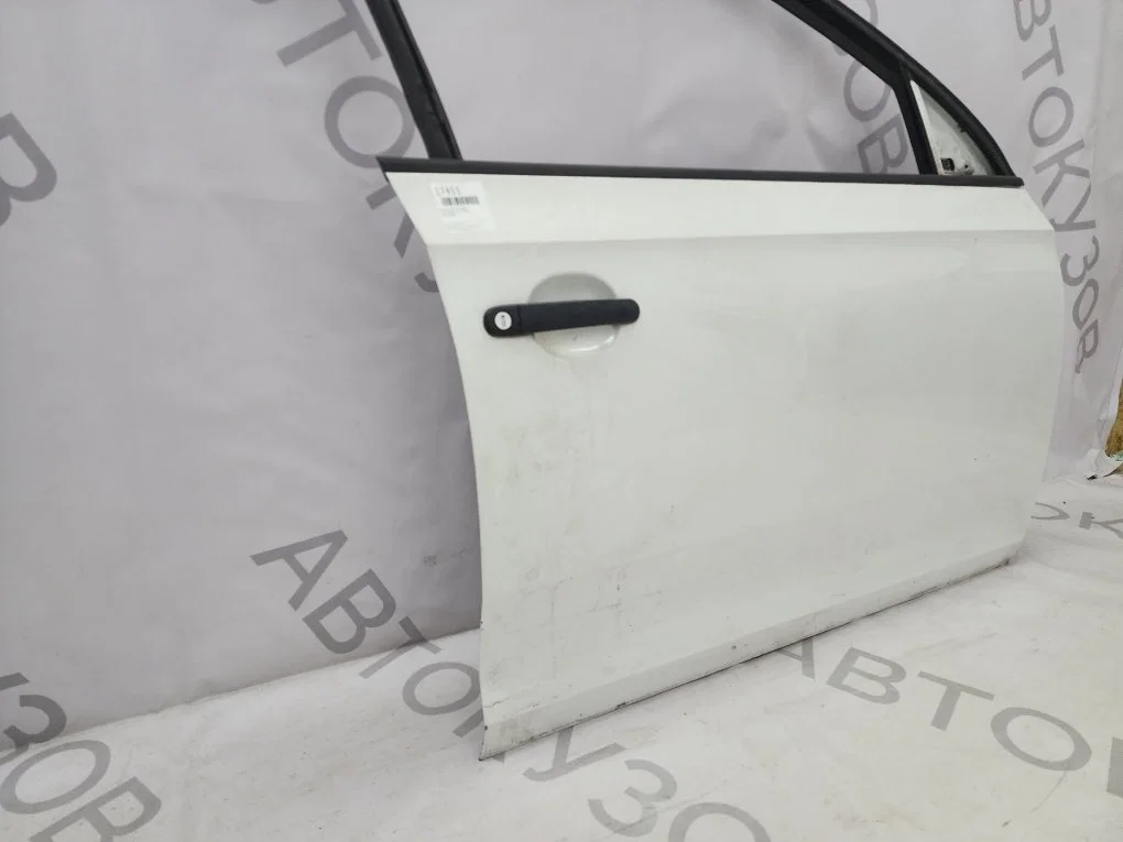 Дверь передняя правая Skoda Rapid 1 2013-2020 - миниатюра 9