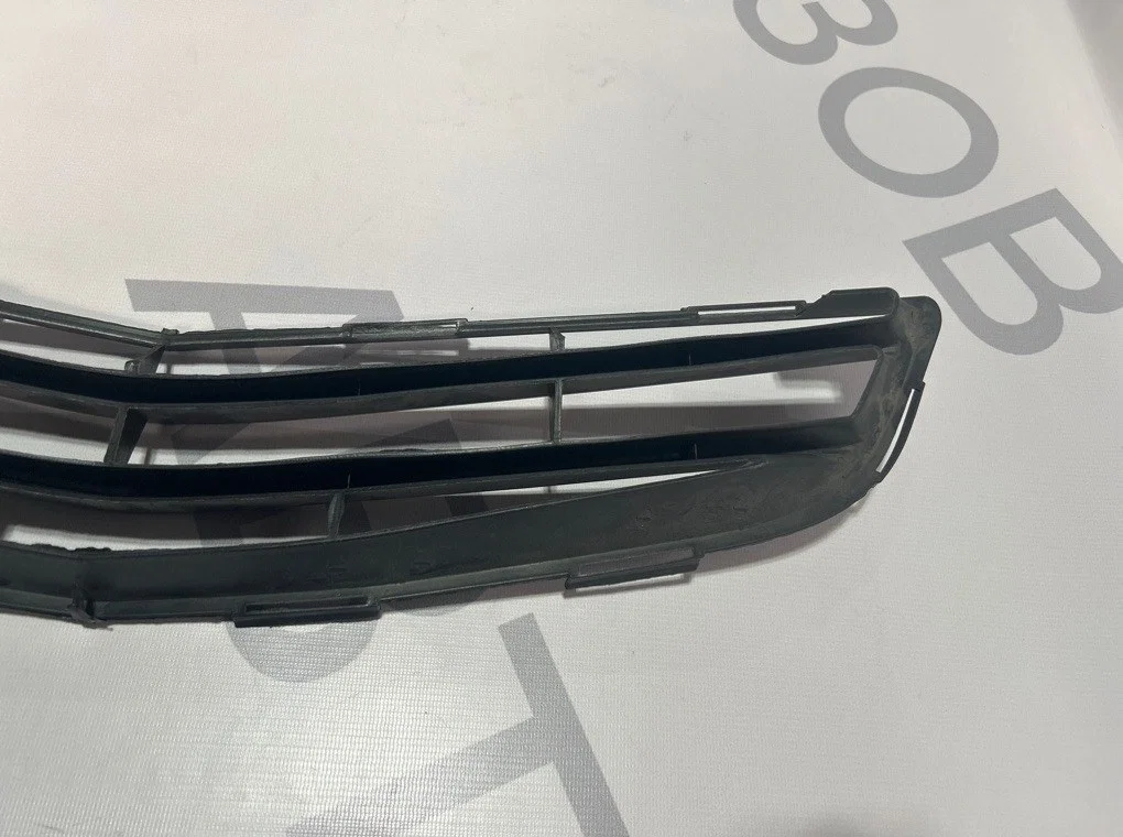 Решетка в бампер центральная Geely MK 2008-2014 - миниатюра 6