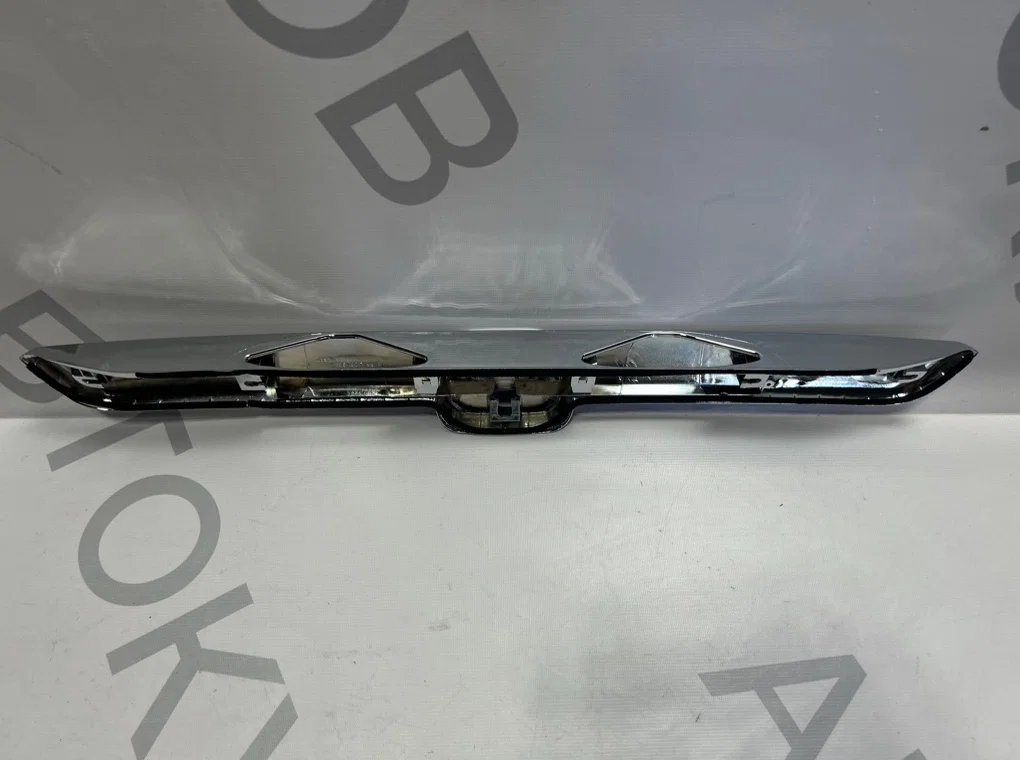 Накладка крышки/двери багажника Honda CR-V 3 - миниатюра 7