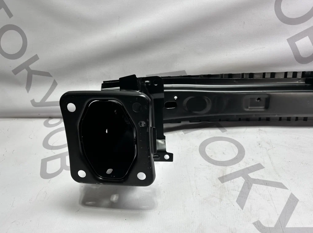 Усилитель переднего бампера Mazda 3 BK 2007-2009 - миниатюра 7