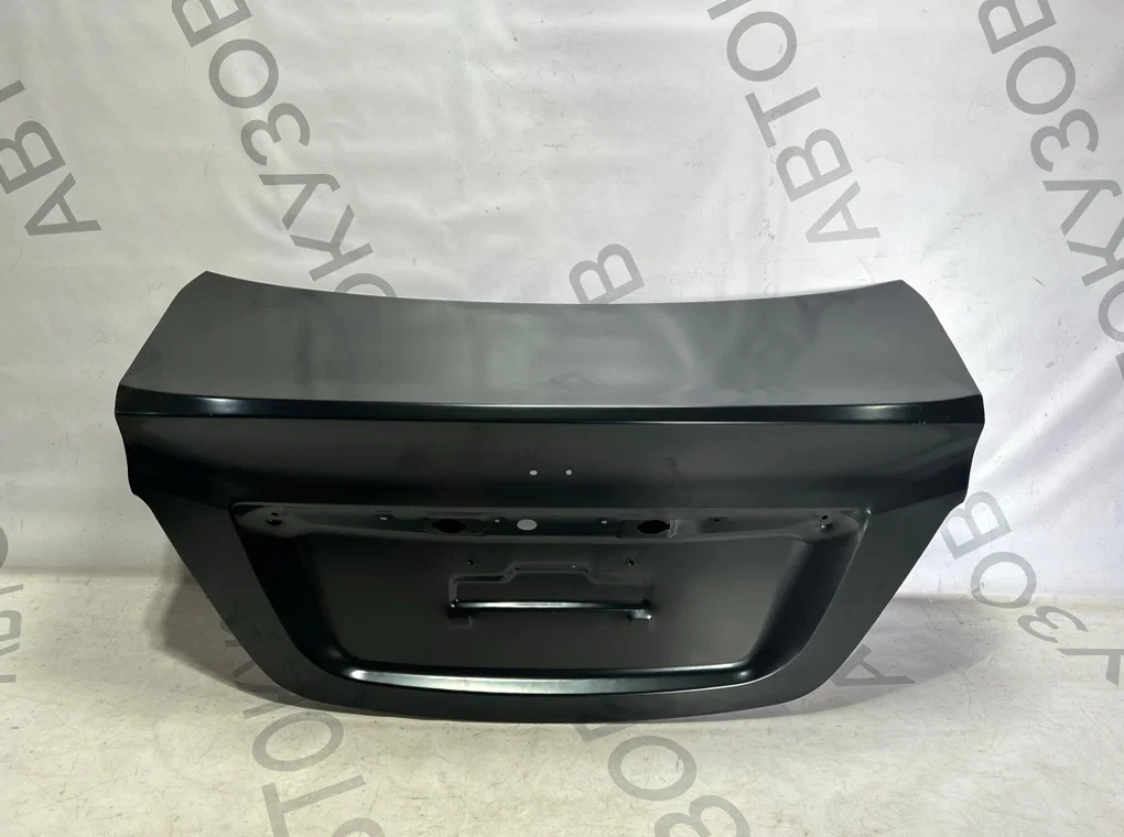 Крышка/дверь багажника Hyundai Solaris 1 2010-2017 - изображение 1