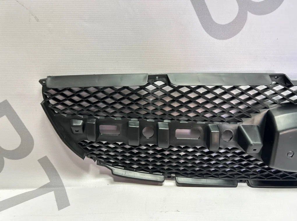 Решетка радиатора Hyundai Getz 2005-2011 - миниатюра 3