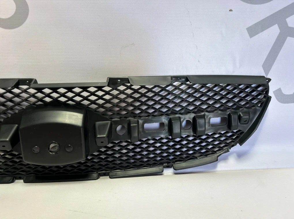 Решетка радиатора Hyundai Getz 2005-2011 - миниатюра 5