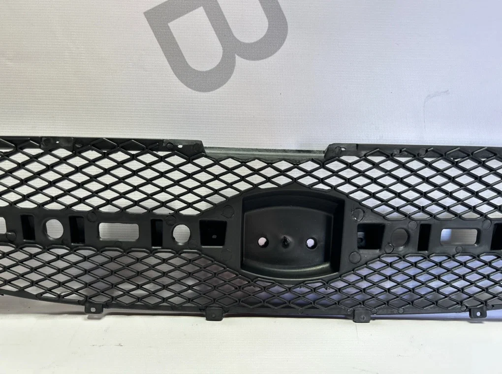 Решетка радиатора Hyundai Getz 2005-2011 - миниатюра 8