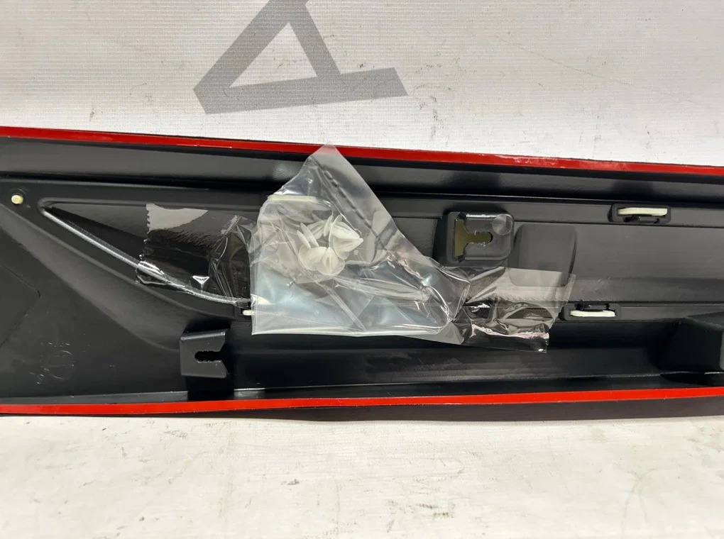 Молдинг Двери Задней Левой Mitsubishi Outlander 3 - миниатюра 9
