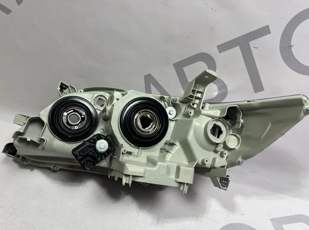 Фара правая Toyota Camry V40 2006-2009 - миниатюра 10