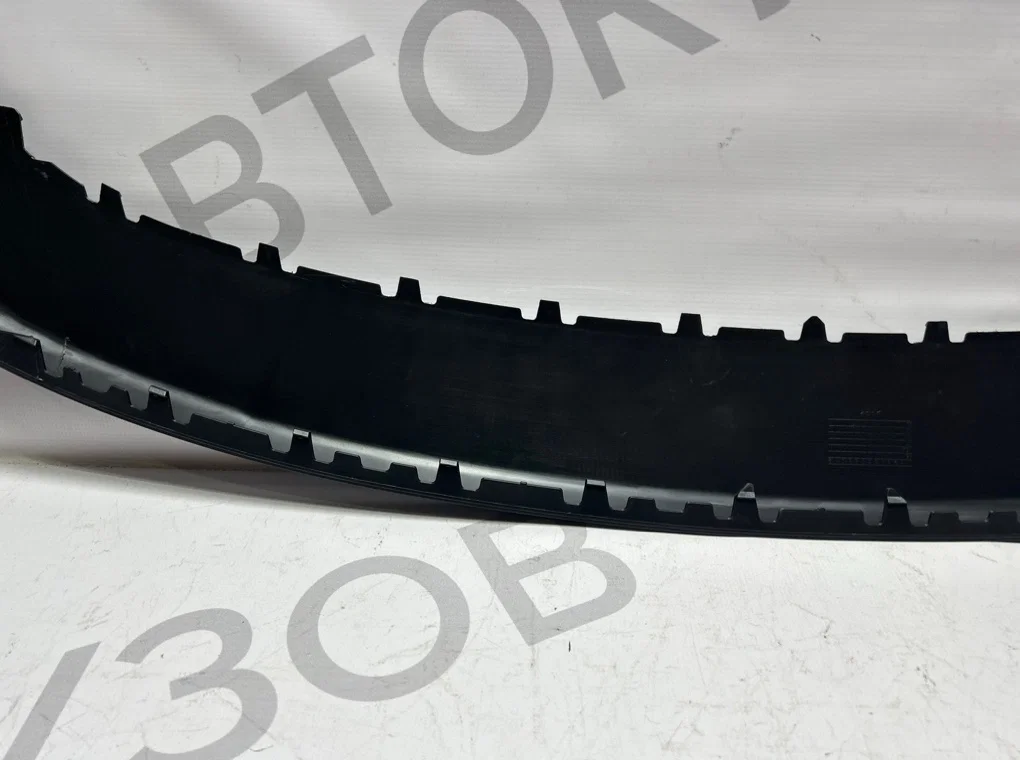 Юбка переднего бампера Volkswagen Golf 5 2003-2009 - миниатюра 8