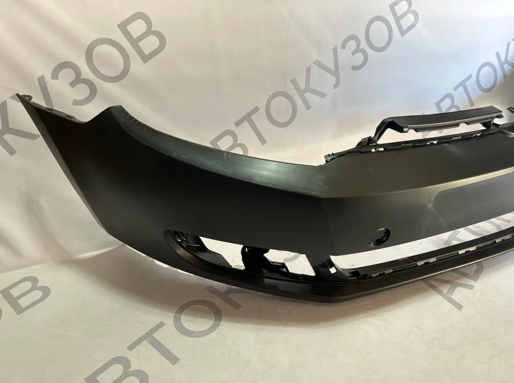 Бампер передний Volkswagen Golf 6 2009-2013 - миниатюра 2
