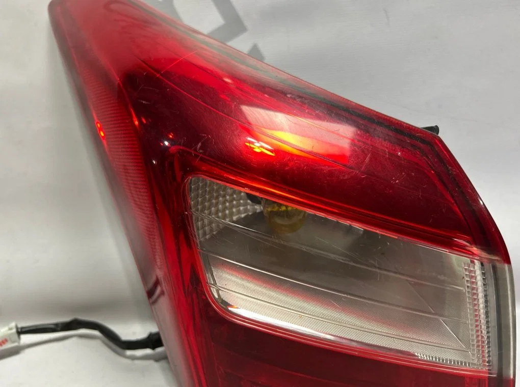 Фонарь задний левый наружный Hyundai i30 2 - миниатюра 4