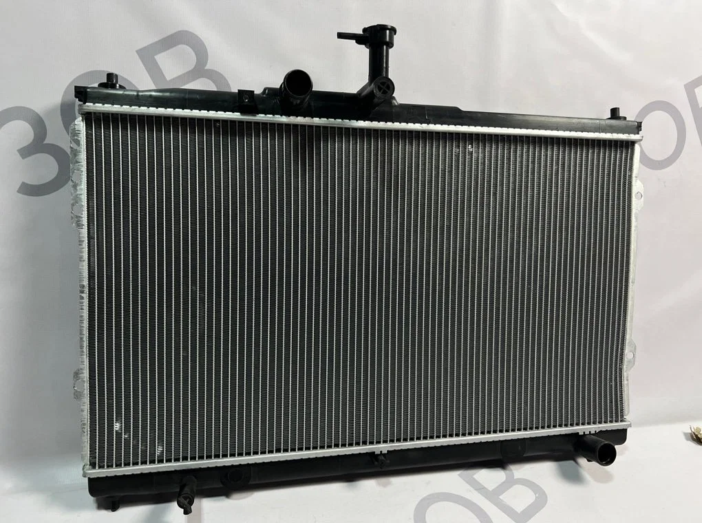 Радиатор охлаждения Hyundai Starex H1 2007-2018 - миниатюра 2