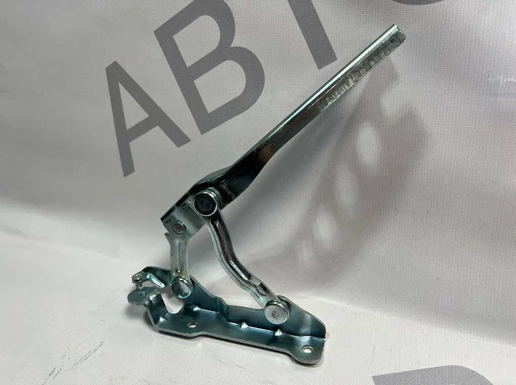 Петля капота правая Skoda Octavia A5 2004-2013 - миниатюра 2