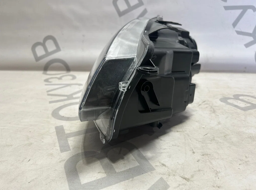 Фара правая Volkswagen Golf 6 2009-2013 - миниатюра 6