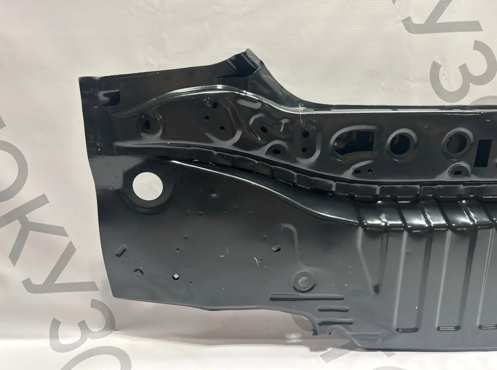 Панель задняя Toyota Camry 70 V70 2017-2024 - миниатюра 6