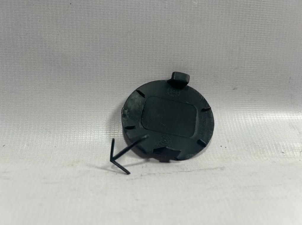 Заглушка буксировочного крюка Mazda 3 BK 2003-2007 - миниатюра 5