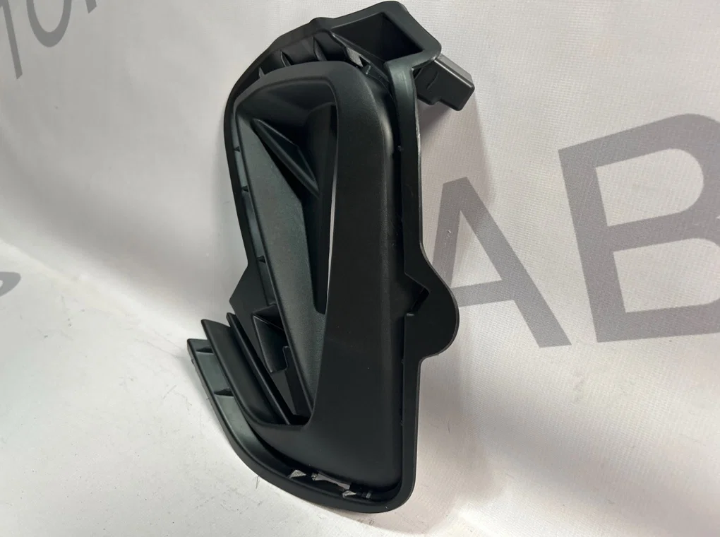 Рамка противотуманной фары левой Jetta VA3 1 2019- - миниатюра 3