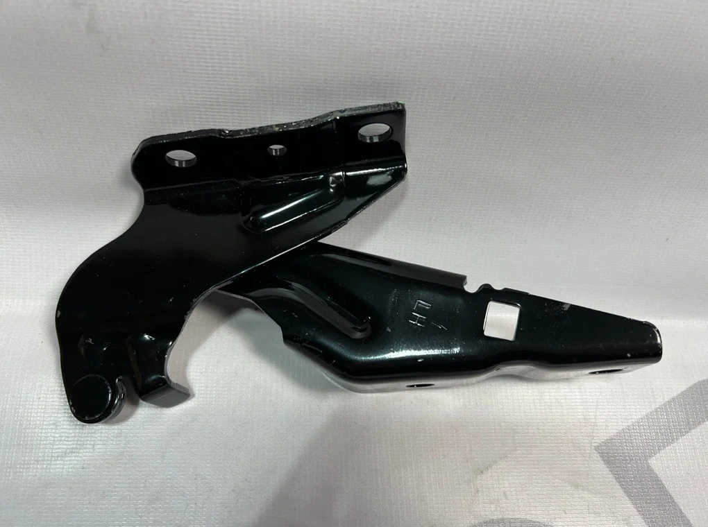 Петля капота левая Mitsubishi ASX 1 2010-2020 - изображение 1