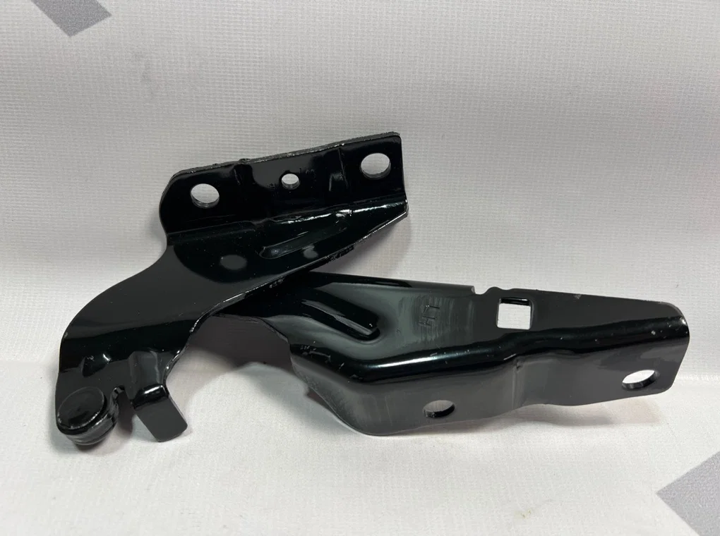 Петля капота левая Mitsubishi ASX 1 2010-2020 - миниатюра 2