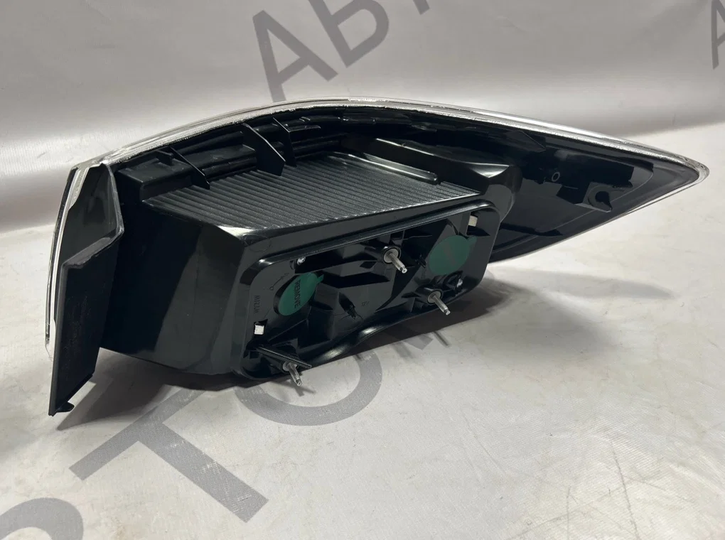 Фонарь задний левый наружный Mazda 3 2 BL - миниатюра 7