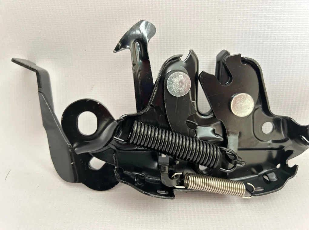 Замок капота Nissan Qashqai J10 2006-2014 - миниатюра 7