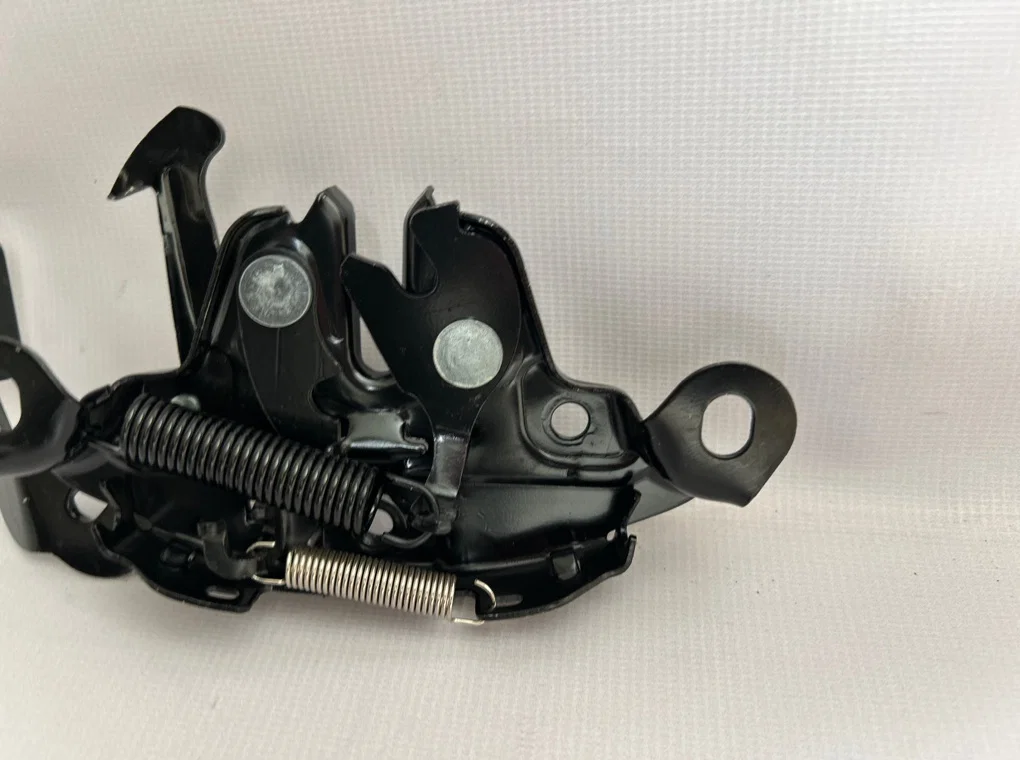 Замок капота Nissan Qashqai J10 2006-2014 - миниатюра 8