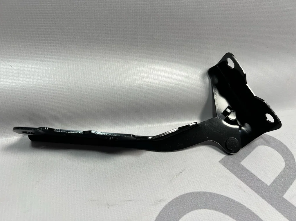 Петля капота левая Mitsubishi Lancer 9 2003-2010 - миниатюра 4