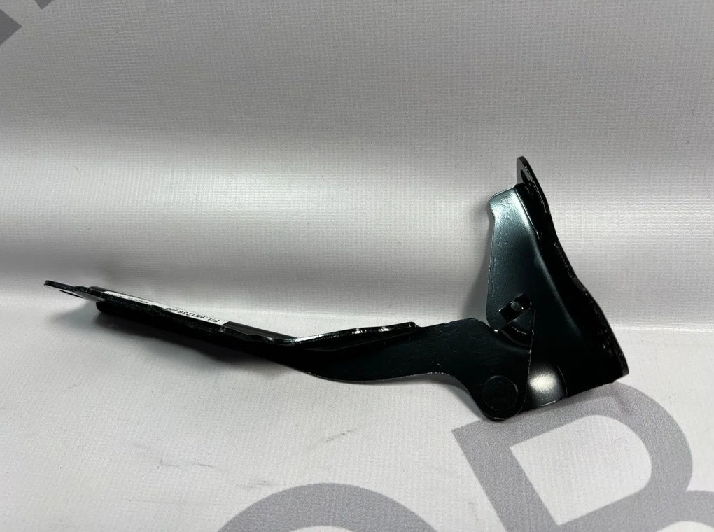 Петля капота левая Mitsubishi Lancer 9 2003-2010 - миниатюра 7