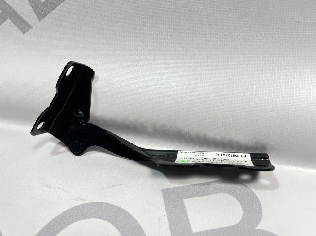 Петля капота правая Mitsubishi Lancer 9 2003-2010 - миниатюра 2