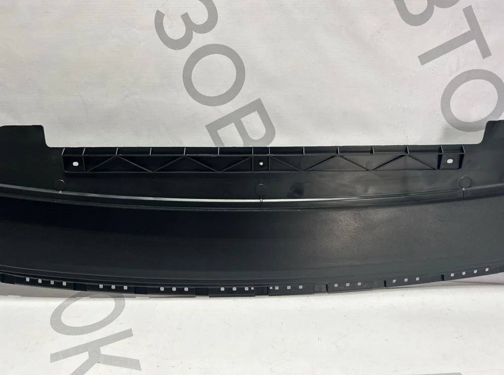 Юбка переднего бампера Volkswagen Golf 7 2012-2017 - миниатюра 3