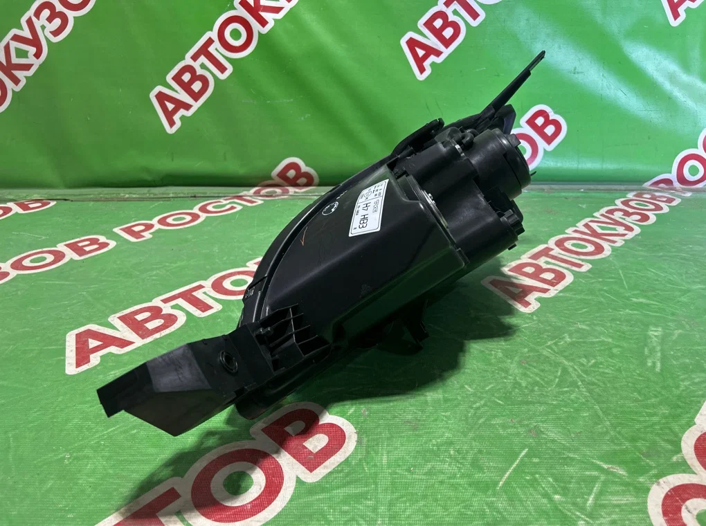 Фара правая Mazda 3 BK 2003-2009 - миниатюра 8