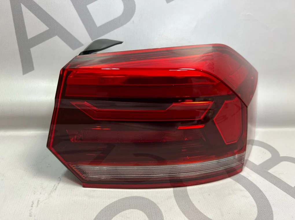 Фонарь задний правый Volkswagen Polo 6 2020- - миниатюра 2