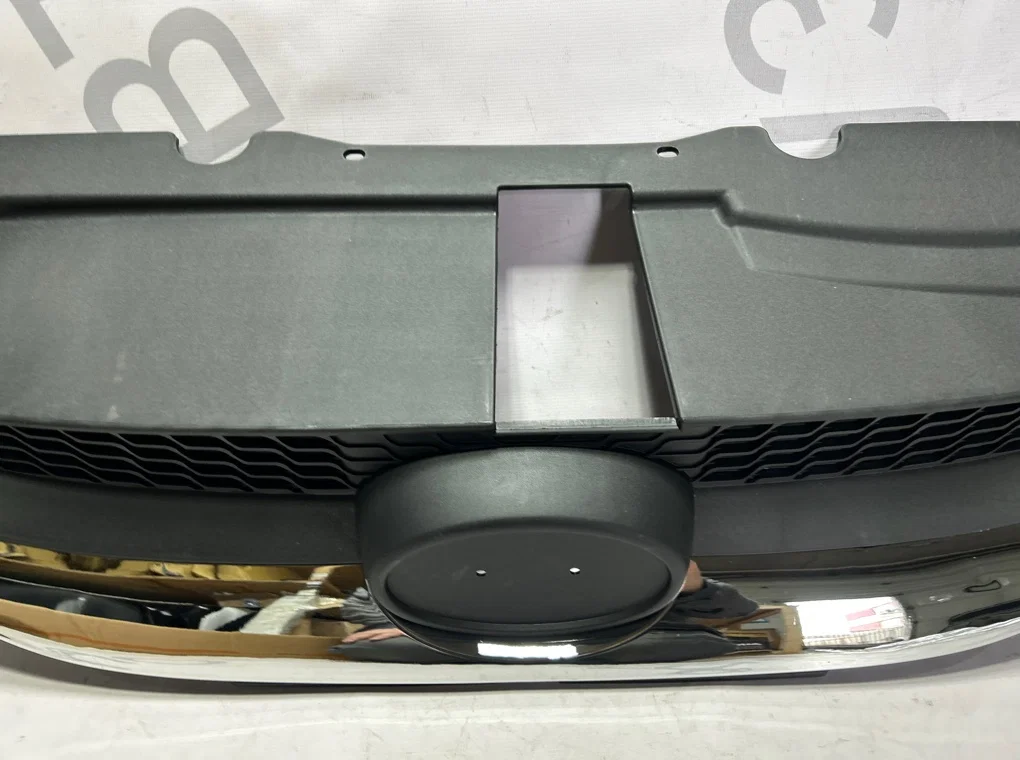 Решетка радиатора Hyundai IX35 3 2010-2015 - миниатюра 4