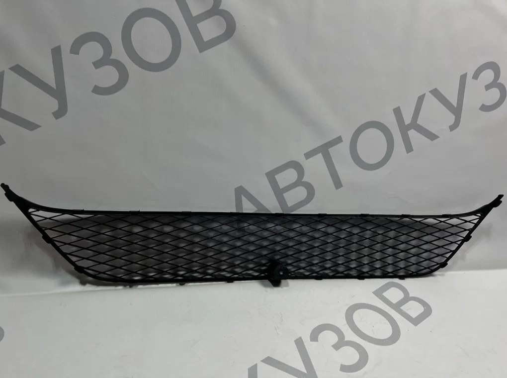 Решетка в бампер центральная Mitsubishi Outlander - миниатюра 6