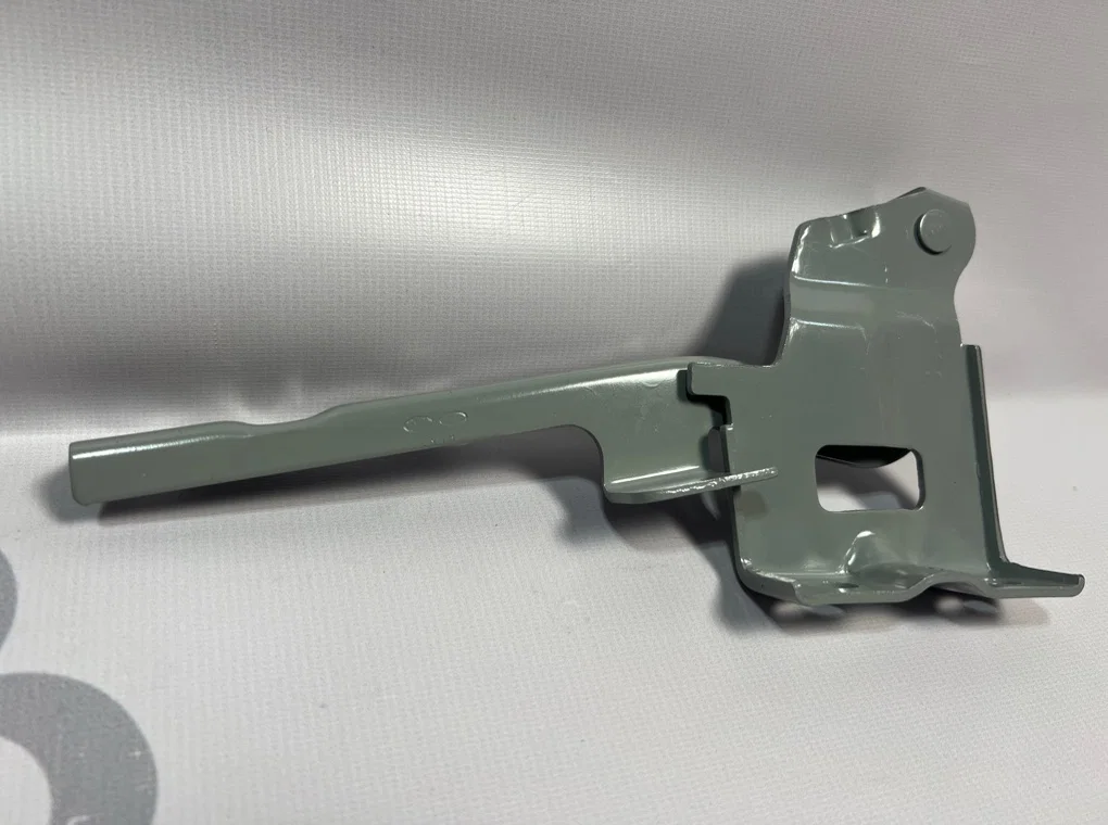 Петля капота левая Hyundai IX35 1 2010-2015 - миниатюра 2