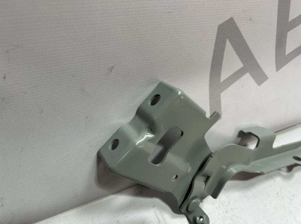 Петля капота правая Hyundai IX35 1 2010-2015 - миниатюра 8
