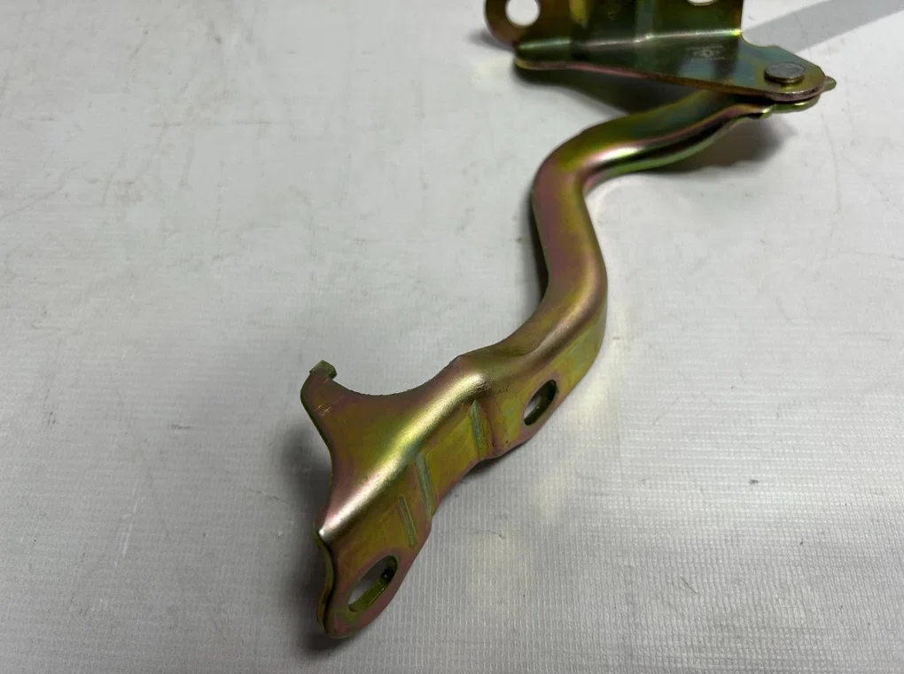 Петля капота правая Hyundai Elantra 3XD 1995-2006 - миниатюра 4