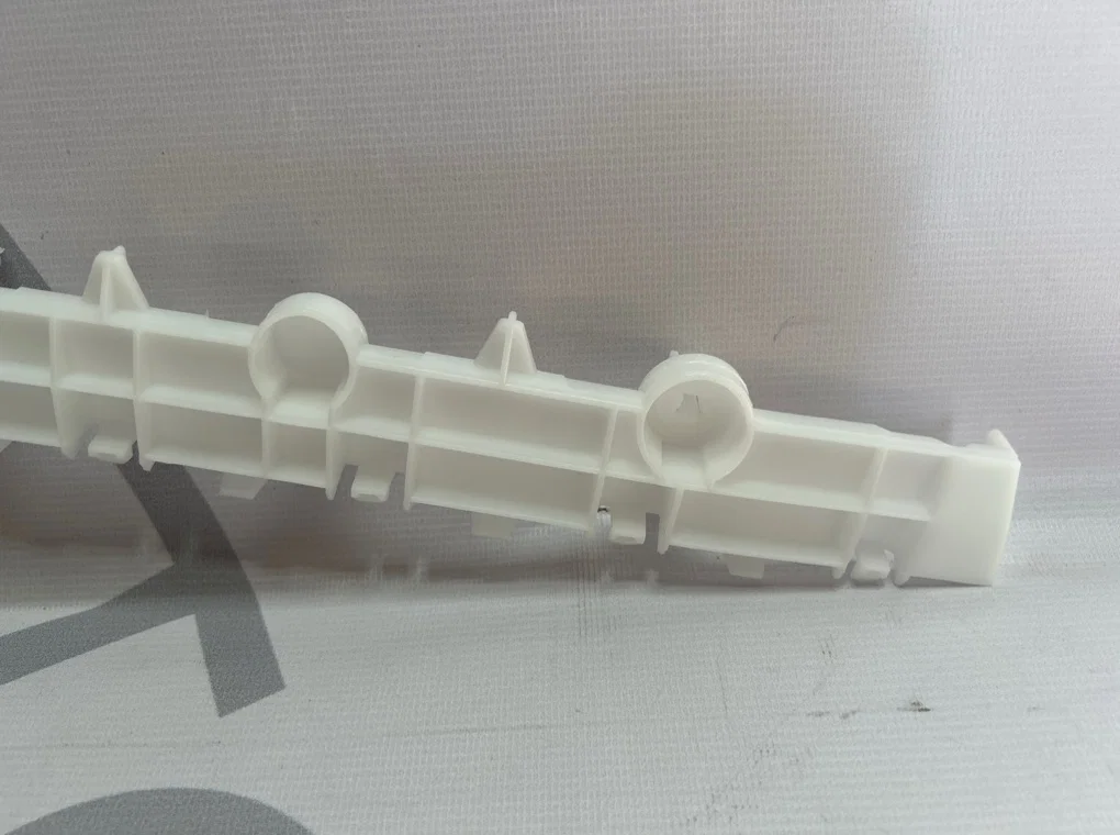Кронштейн заднего бампера левый Mitsubishi - миниатюра 3