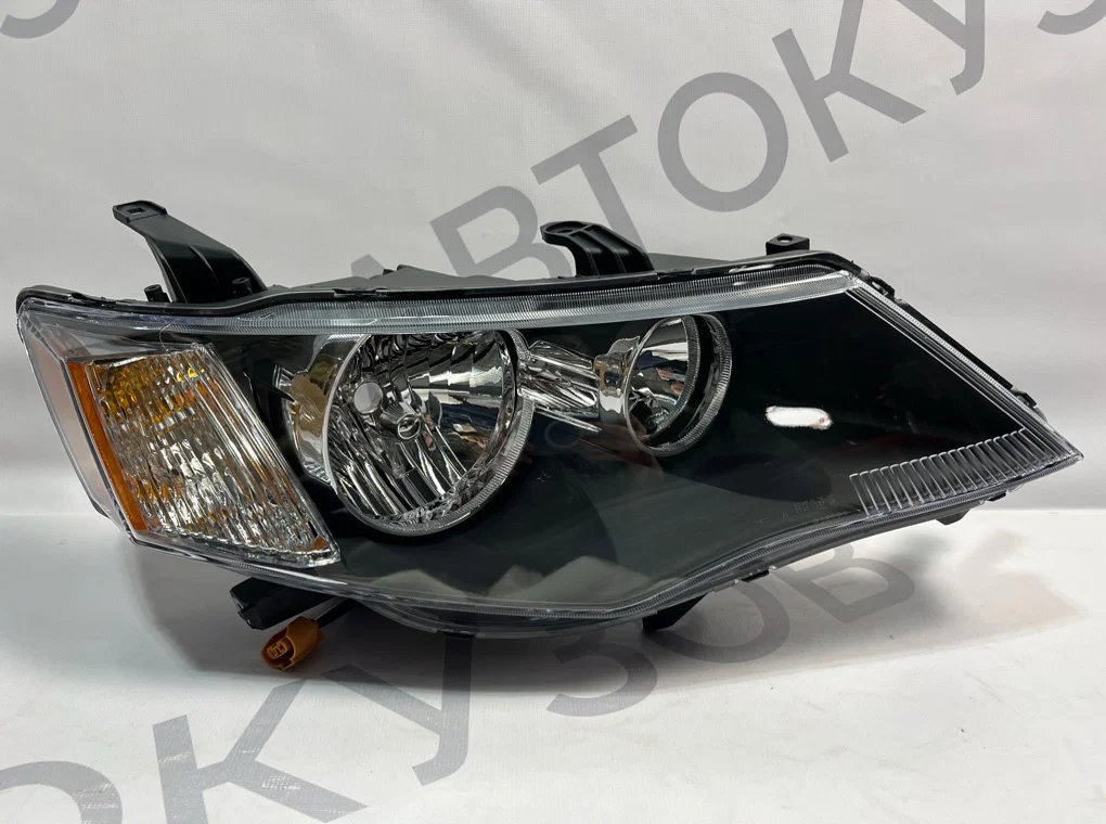 Фара правая Mitsubishi Outlander 2 XL 2006-2010 - изображение 1