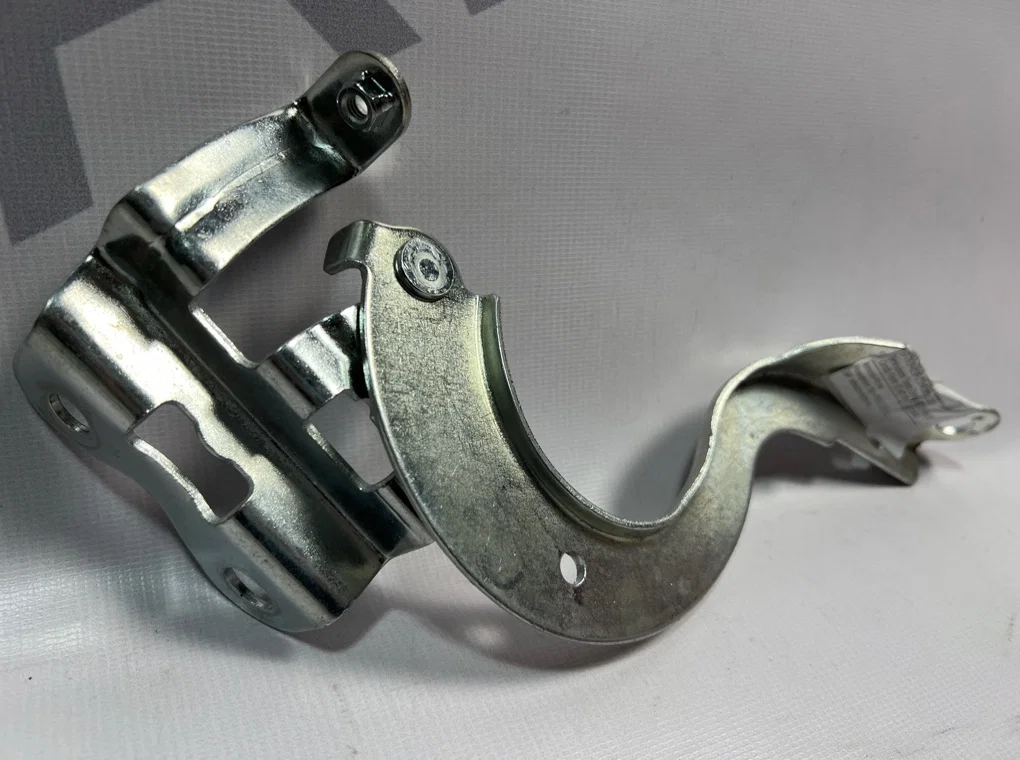 Петля капота левая Toyota Corolla 150 2006-2013 - миниатюра 6
