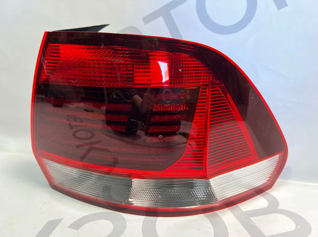 Фонарь задний правый Volkswagen Polo 5 2015-2020 - миниатюра 3
