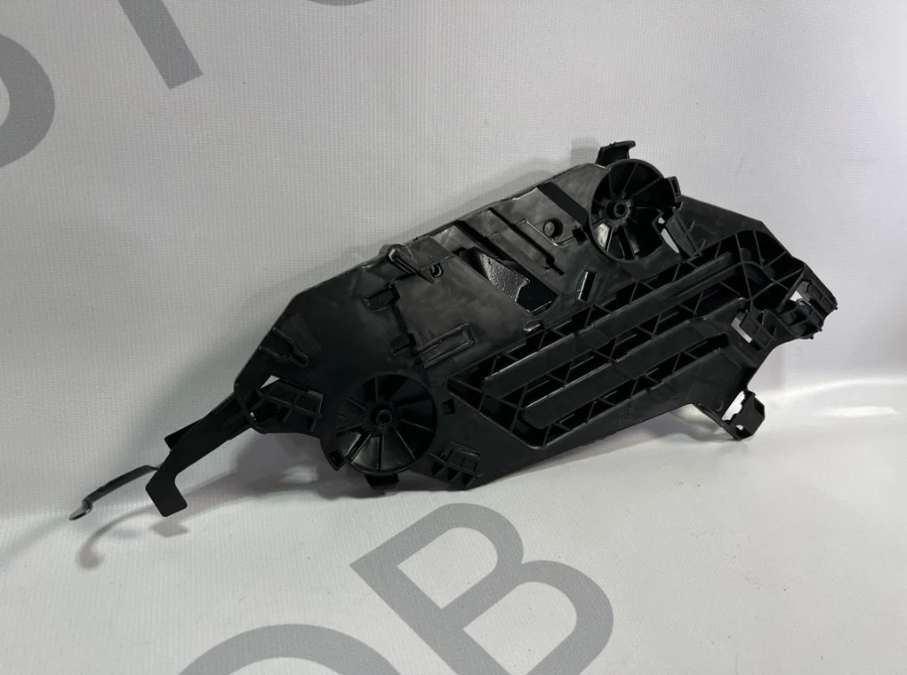 Кронштейн фары правый Skoda Octavia A5 2008-2013 - миниатюра 6