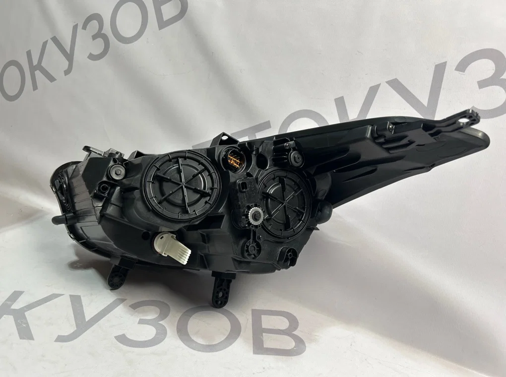 Фара правая Hyndai i40 1 2011-2019 - миниатюра 8