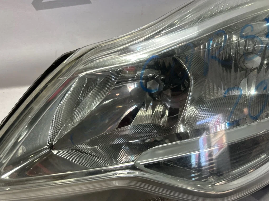 Фара левая Opel Corsa D 2010-2015 - миниатюра 4